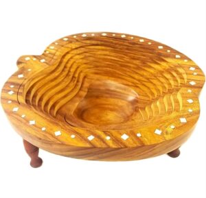 Wave-Design Mango Wood Fruit Basket