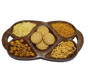 Four-Bowl Cluster Snack Tray