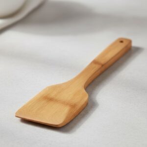 Flat-Edge Spatula